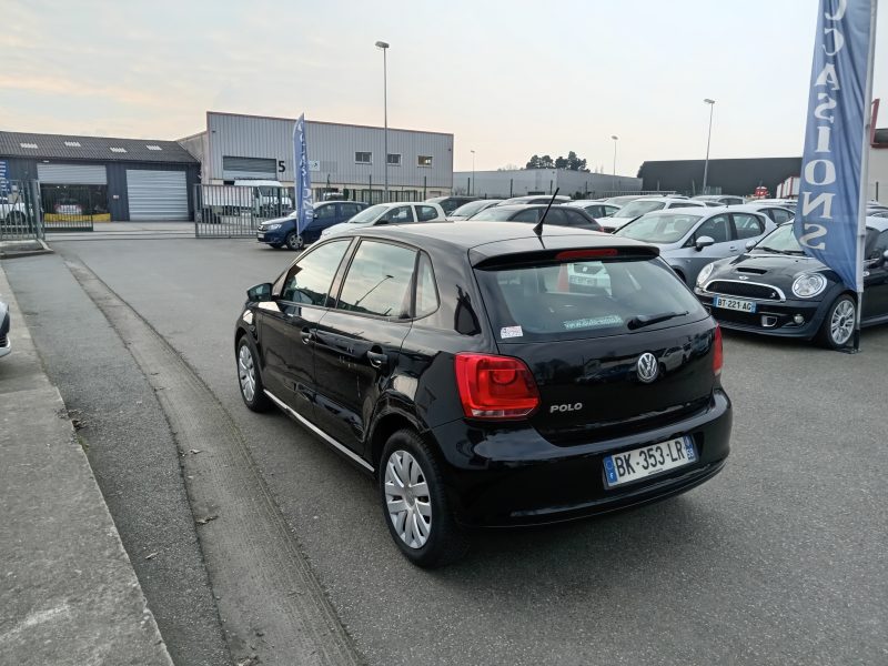 VOLKSWAGEN POLO 2011