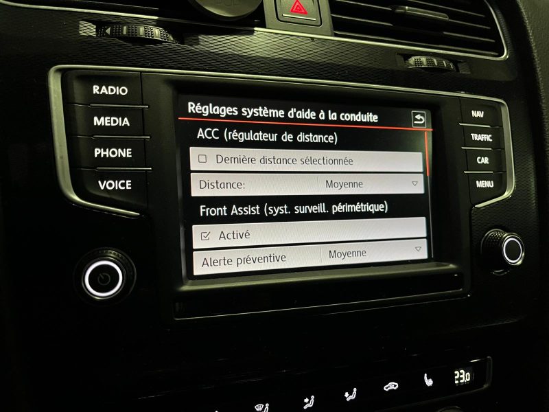 VOLKSWAGEN GOLF 2.0 TFSI 230 CV DSG6 PERF ANGLES MORT / CAMERA / CARPLAY / CLAPET D'ECHAPPEMENT