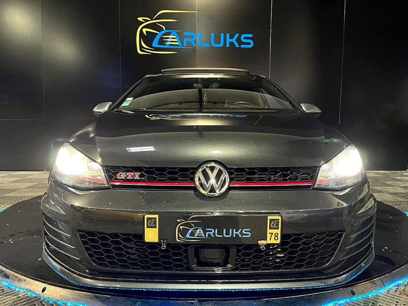 VOLKSWAGEN GOLF 2.0 TFSI 230 CV DSG6 PERF ANGLES MORT / CAMERA / CARPLAY / CLAPET D'ECHAPPEMENT