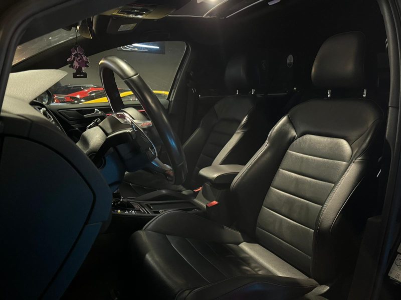 VOLKSWAGEN GOLF 2.0 TFSI 230 CV DSG6 PERF ANGLES MORT / CAMERA / CARPLAY / CLAPET D'ECHAPPEMENT