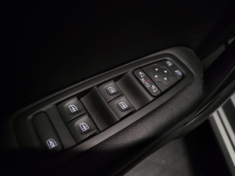 RENAULT MEGANE IV 1.5 Blue DCi 115cv INTENS /CAMERA+LUMIERE D'AMBIANCE+FULL LED/