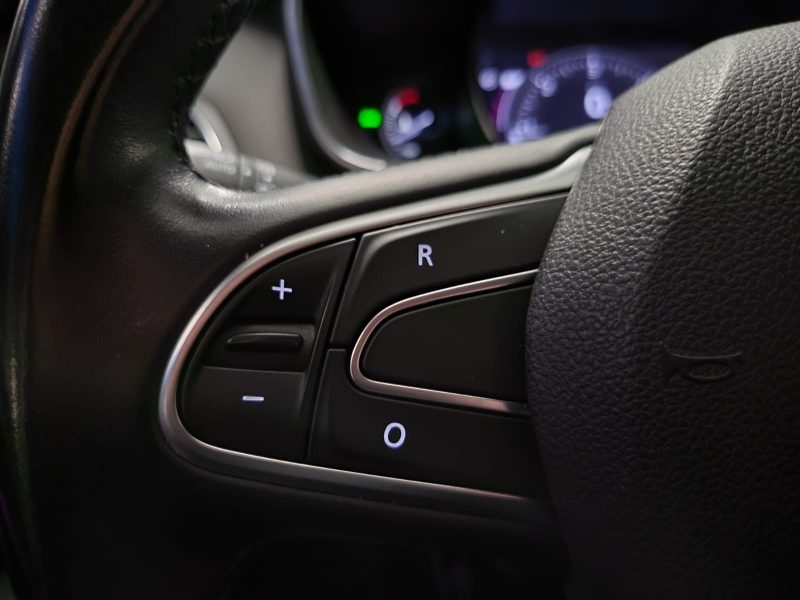 RENAULT MEGANE IV 1.5 Blue DCi 115cv INTENS /CAMERA+LUMIERE D'AMBIANCE+FULL LED/