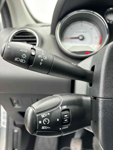 PEUGEOT 308 I 1.6 HDI 110 CH FAP BVM6 BLUE LION FELINE GARANTIE 6 MOIS 