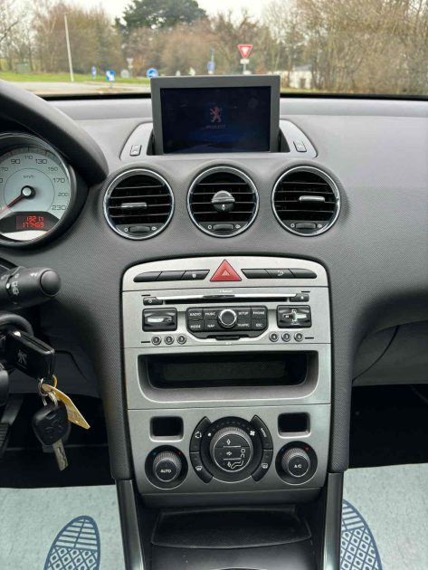 PEUGEOT 308 I 1.6 HDI 110 CH FAP BVM6 BLUE LION FELINE GARANTIE 6 MOIS 