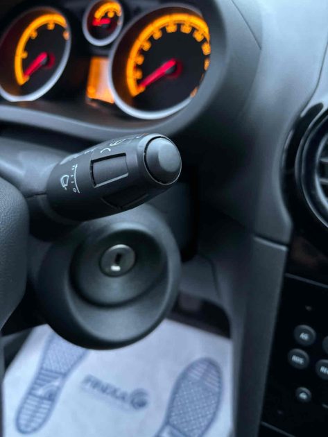 OPEL CORSA D 1.3 CDTI 75 CH 111 GARANTIE 6 MOIS 