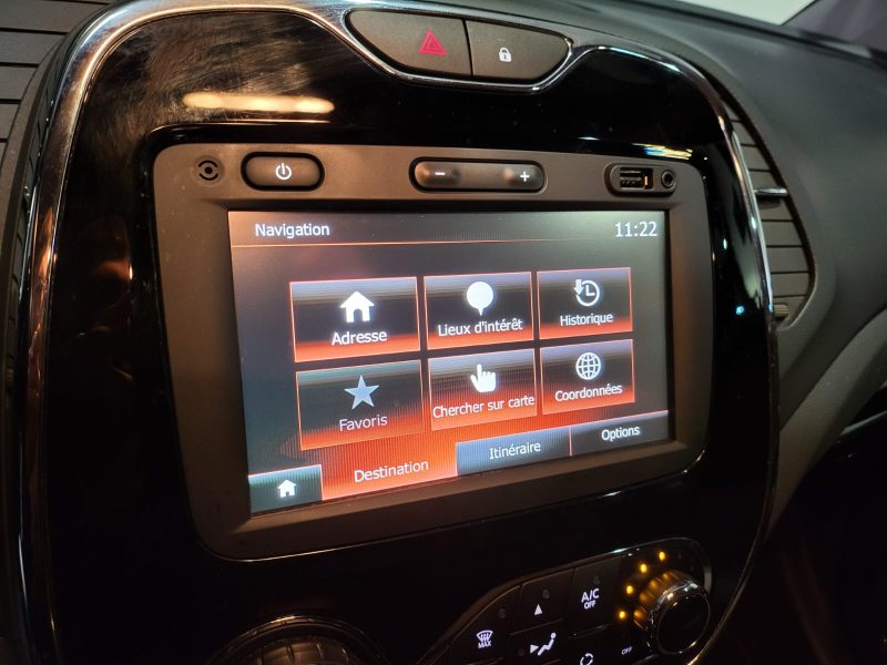 RENAULT CAPTUR 1.2 TCe 120cv Intens Boite Auto // RADAR-AR/GPS/BLUETOOTH