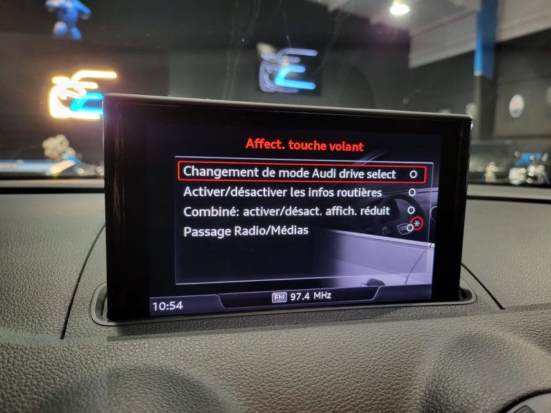 AUDI A3 SPORTBACK 1.0 TFSI 115cv Business Line BVM6 / REGULATEUR/DRIVE SELECT/BLUETOOTH