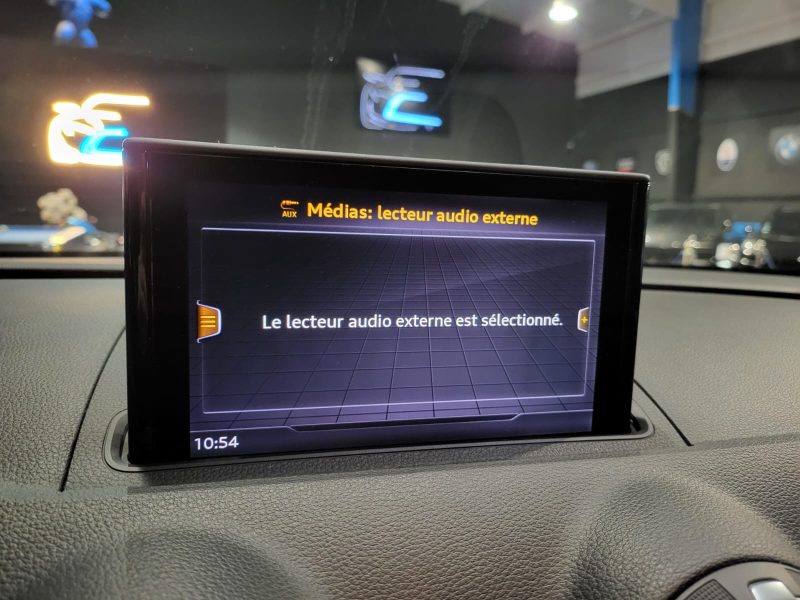 AUDI A3 SPORTBACK 1.0 TFSI 115cv Business Line BVM6 / REGULATEUR/DRIVE SELECT/BLUETOOTH