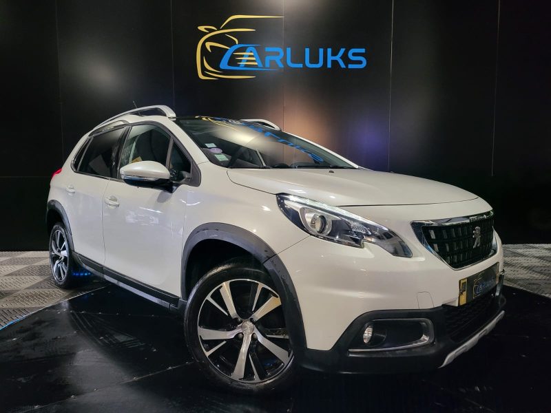 PEUGEOT 2008 Essence 110cv Féline Boite Auto 1ère Main / APPLE CARPLAY/ANDROID AUTO/TOIT PANORAMIQUE