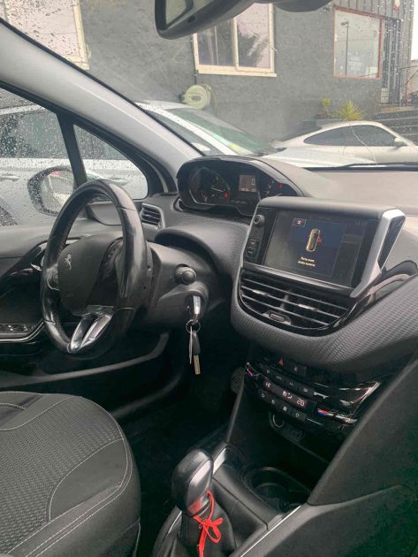 PEUGEOT 208 1.6 BlueHDI 100cv