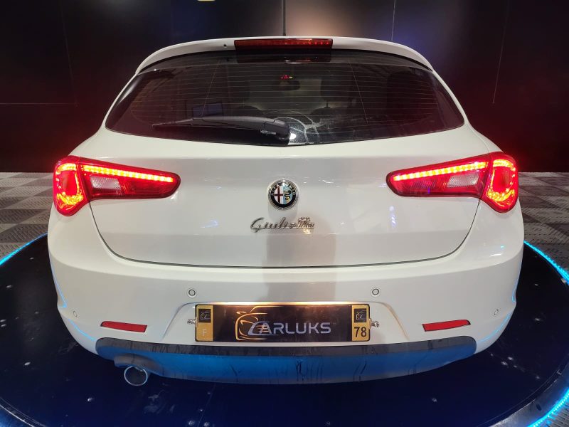 ALFA ROMEO GIULIETTA 1.6 JTDm 105cv Distinctive S/S BVM6 // RADAR-AV-AR/BLUETOOTH/SYSTEME U-CONNECT