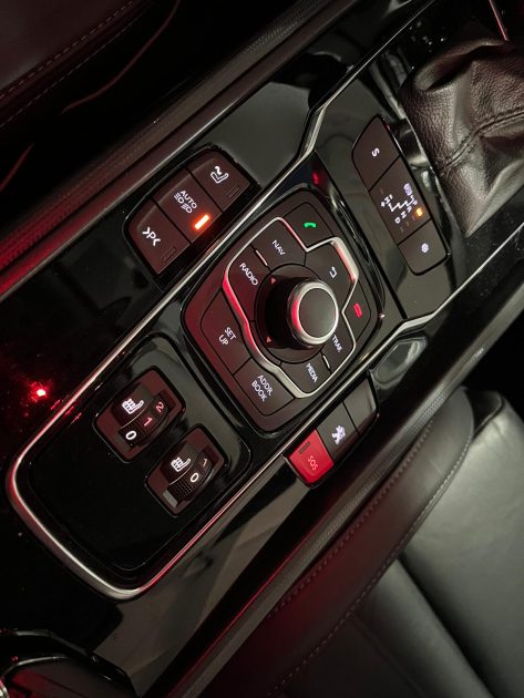 PEUGEOT 508 2.0 HDI 163 CV BVA FELINE AFFICHAGE TETE HAUTE / SIEGES ELECTRIQUE/ CHAUFFANT / KEYLESS