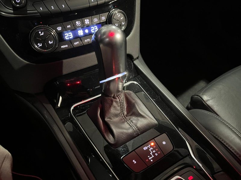 PEUGEOT 508 2.0 HDI 163 CV BVA FELINE AFFICHAGE TETE HAUTE / SIEGES ELECTRIQUE/ CHAUFFANT / KEYLESS