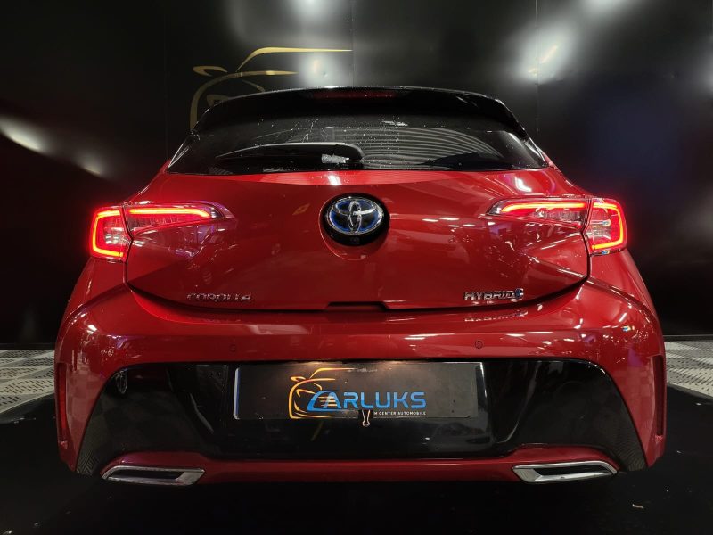 TOYOTA COROLLA 2.0 VVT-I 184CH COLLECTION / TETE HAUTE / SIEGES CHAUFFANTS / CARPLAY