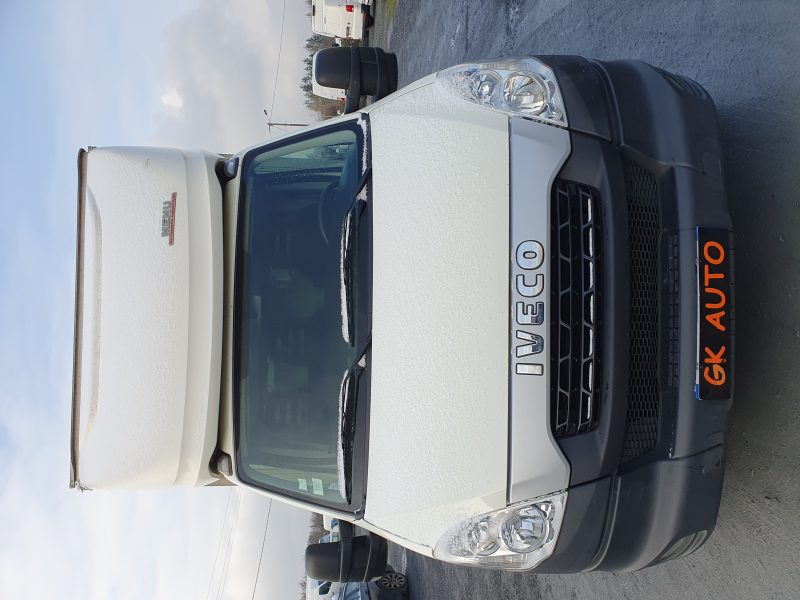 IVECO DAILY VI CAISSE / HAYON 2012 144000 KM 