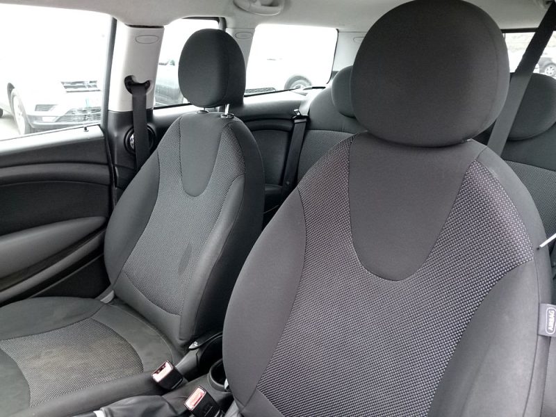 MINI MINI CLUBMAN 2009