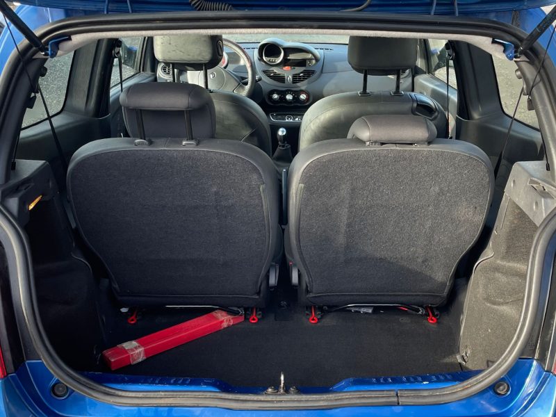 RENAULT TWINGO II 2009