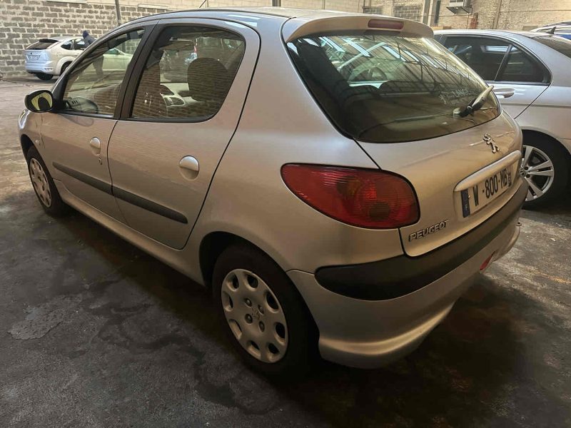 PEUGEOT 206 1.4 HDi 70 CV