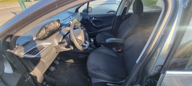 PEUGEOT 208   1.2 ALLURE 82cv