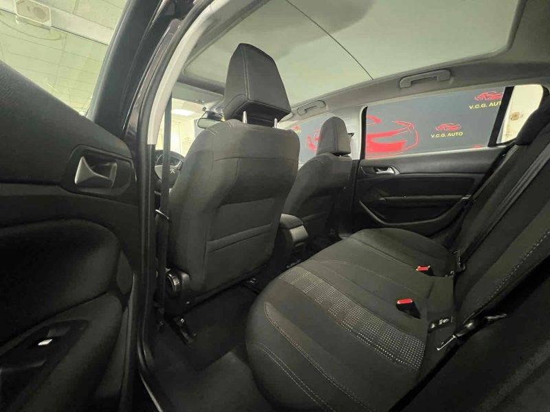 PEUGEOT 308 II 1.2 THP 130cv