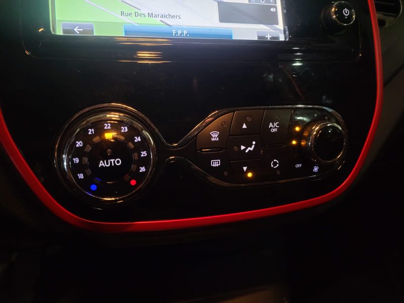 RENAULT CAPTUR 1.5 dci 90cv Extrem Intens CAMERA / RADAR / GPS / MOLETTE GRIP CONTROL