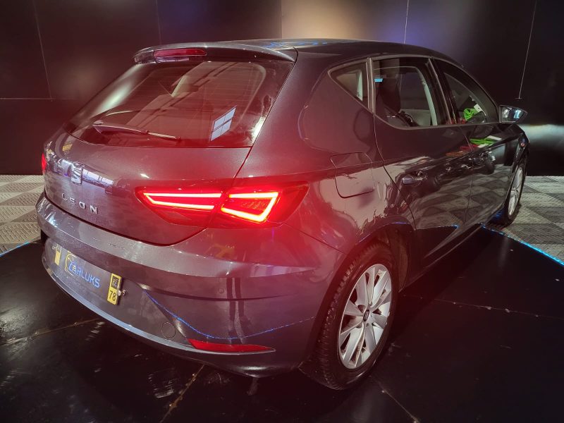 1.6 TDI 116 cv STYLE / CAMERA AR / CARPLAY / REGULATEUR