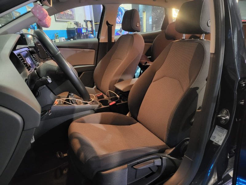 1.6 TDI 116 cv STYLE / CAMERA AR / CARPLAY / REGULATEUR