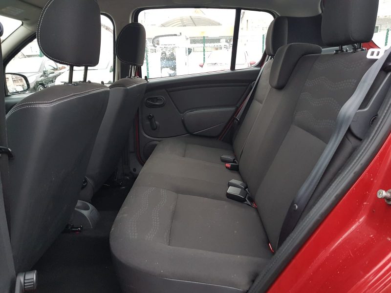 DACIA SANDERO STEPWAY 1.6i 88CV LAUREATE 