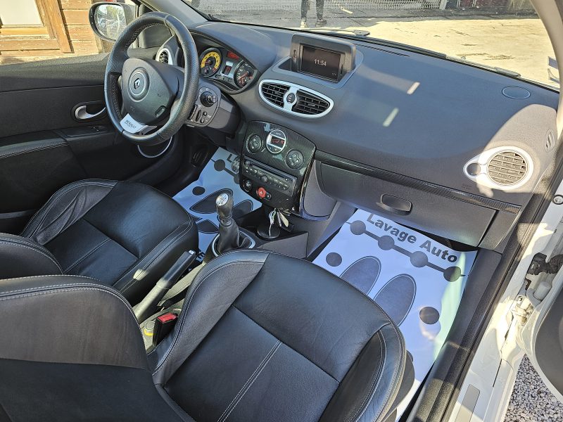 RENAULT CLIO RS SPORT  2.0 201 CH TOIT OUVRANT GPS 