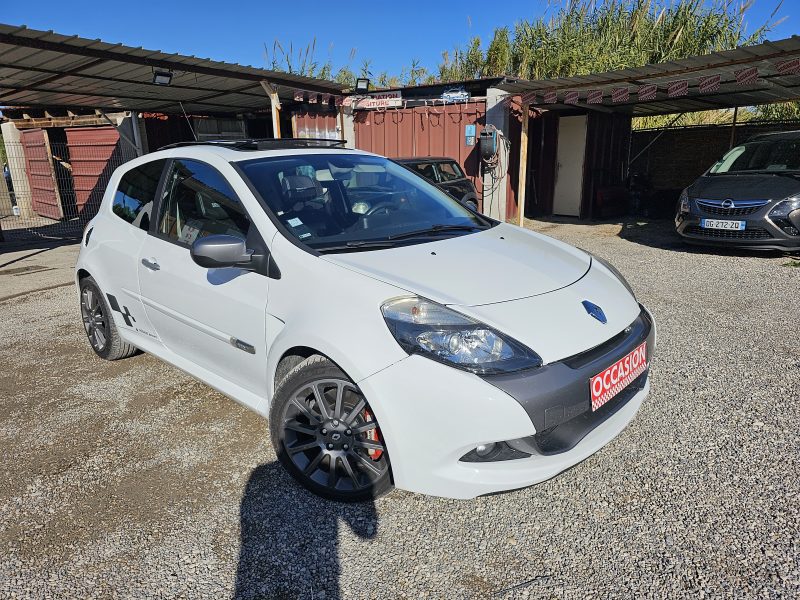 RENAULT CLIO RS SPORT  2.0 201 CH TOIT OUVRANT GPS 