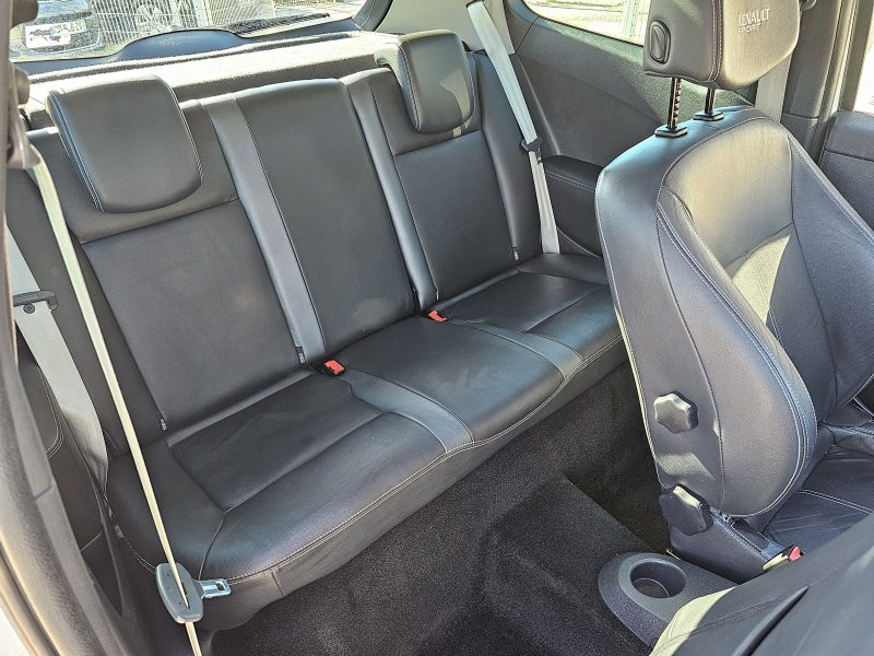 RENAULT CLIO RS SPORT  2.0 201 CH TOIT OUVRANT GPS 