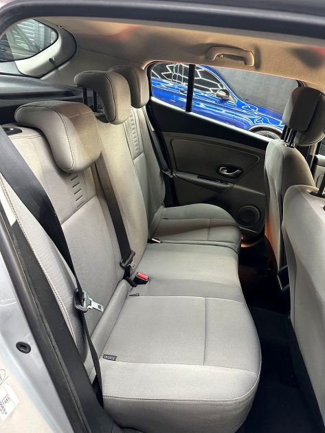 RENAULT MEGANE III 3/5 portes 2010