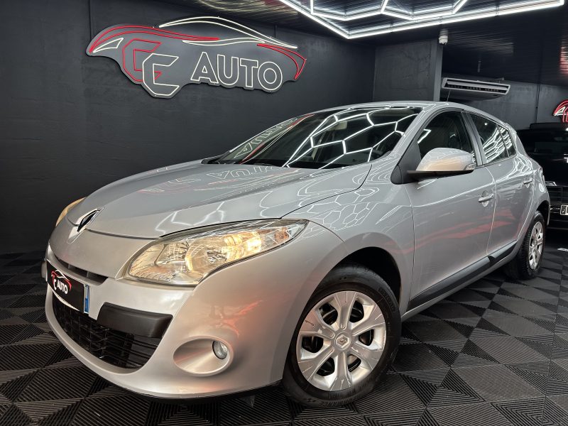 RENAULT MEGANE III 3/5 portes 2010