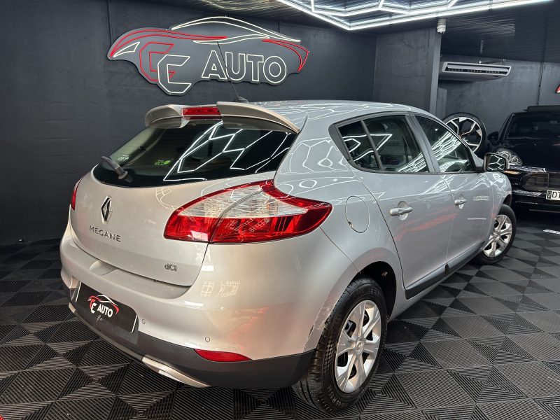 RENAULT MEGANE III 3/5 portes 2010