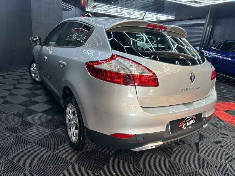 RENAULT MEGANE III 3/5 portes 2010