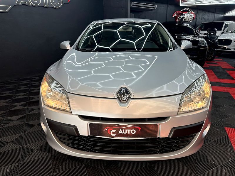 RENAULT MEGANE III 3/5 portes 2010