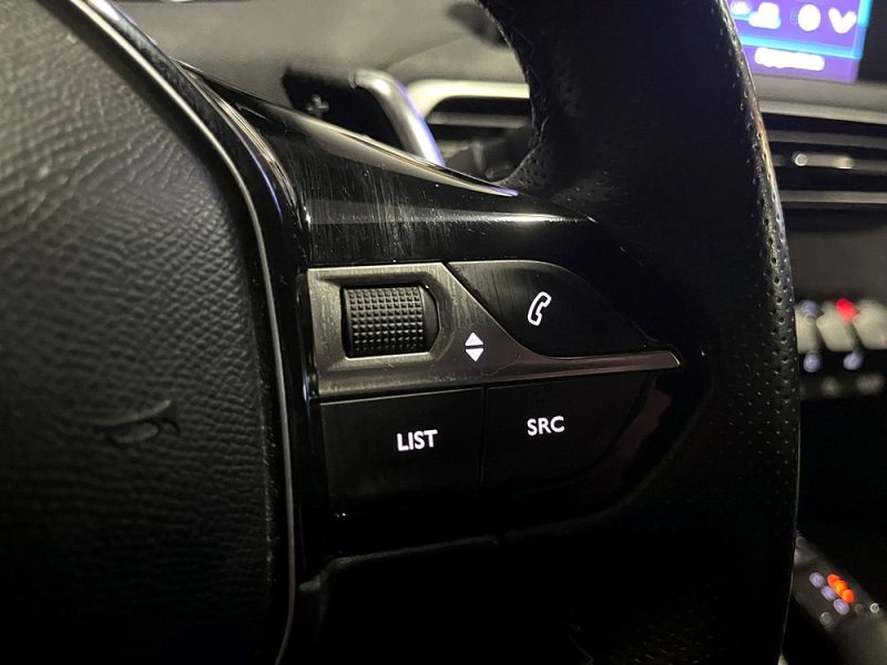 PEUGEOT 3008 1.6 THP 165cv GT LINE SIEGES ELECTRIQUE / CARPLAY / KEYLESS GO 