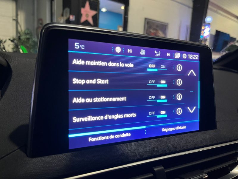 PEUGEOT 3008 1.6 THP 165cv GT LINE SIEGES ELECTRIQUE / CARPLAY / KEYLESS GO 