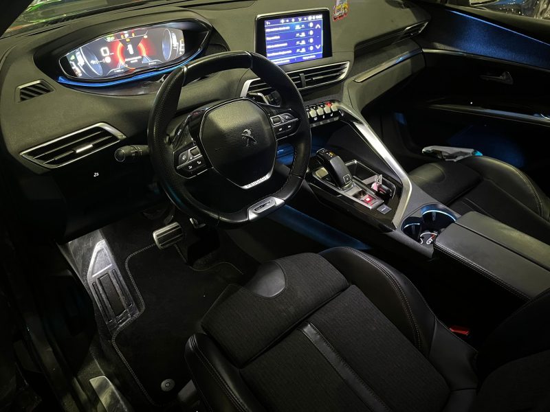 PEUGEOT 3008 1.6 THP 165cv GT LINE SIEGES ELECTRIQUE / CARPLAY / KEYLESS GO 