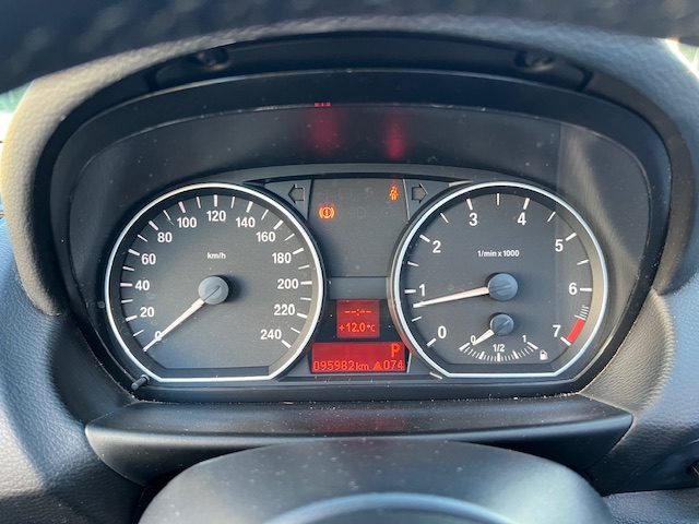 BMW SERIE 1 118I 143CH AUTOMATIQUE CABRIOLET 2009