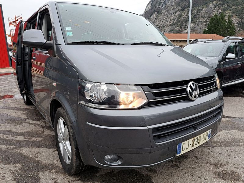 VOLKSWAGEN TRANSPORTER T5 Autobus/Autocar 2011