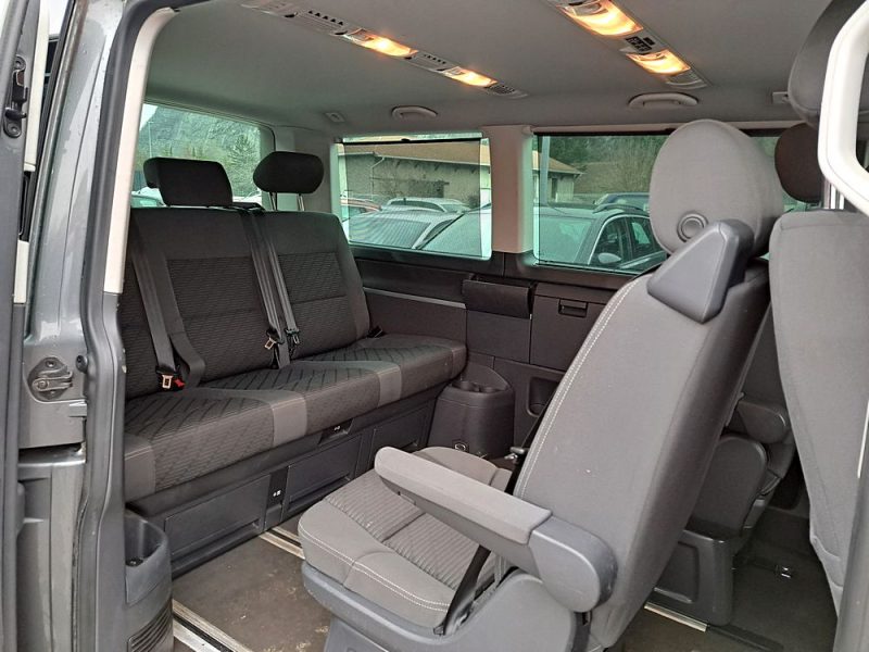 VOLKSWAGEN TRANSPORTER T5 Autobus/Autocar 2011