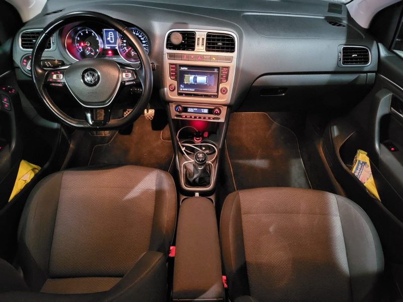 VOLKSWAGEN POLO V 1.2 TSI 110cv R-line BVM6 // APPLE CARPLAY/ANDROID AUTO/RADAR-AV-AR