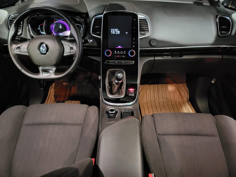 RENAULT ESPACE V 1.6 dCi 130 cv Energy Intens Toit Pano / Camera / Régulateur