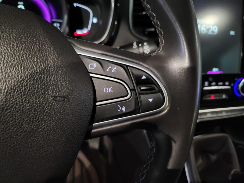 RENAULT ESPACE V 1.6 dCi 130 cv Energy Intens Toit Pano / Camera / Régulateur