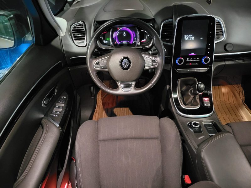 RENAULT ESPACE V 1.6 dCi 130 cv Energy Intens Toit Pano / Camera / Régulateur