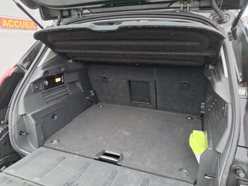 PEUGEOT 3008 Monospace 2012