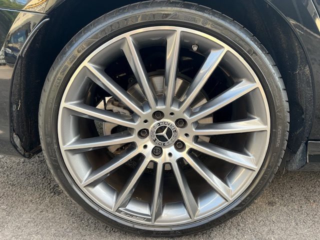 Mercedes-benz Classe E 220 d 197+23ch AMG Line 9G-Tronic