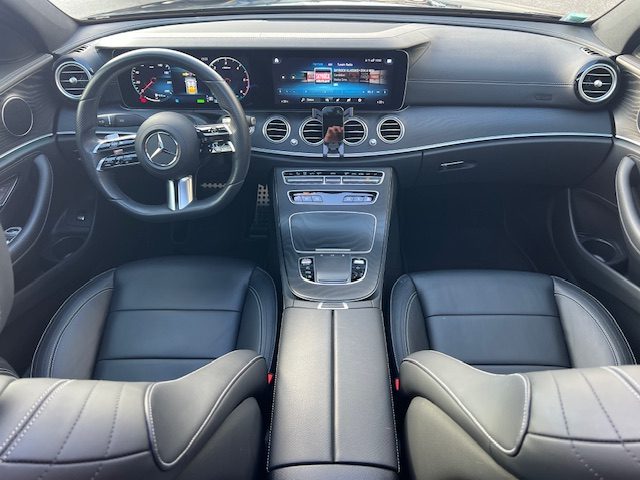 Mercedes-benz Classe E 220 d 197+23ch AMG Line 9G-Tronic