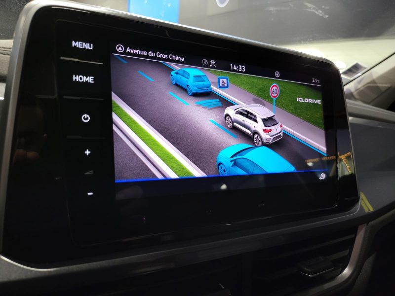 VOLKSWAGEN T-ROC 1.5 TSI EVO 150 STYLE EXCLUSIVE DSG APPLE CARPLAY / TOIT OUVRANT / SIEGES CHAUFFANT